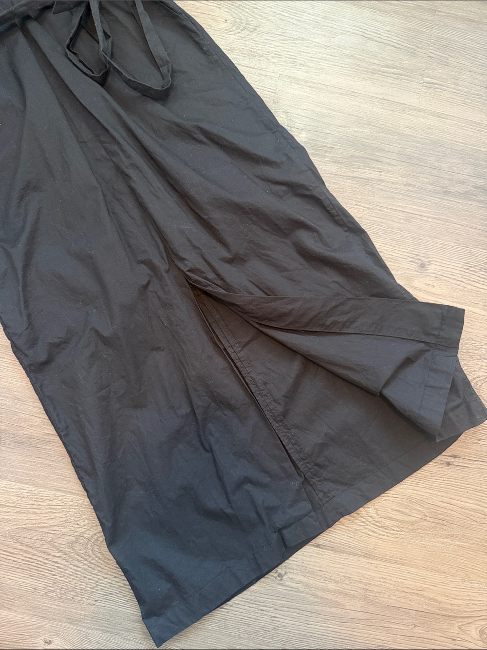 Kalen Linen Kimono Style Black Belted Midi Dress - Picture 3 of 3